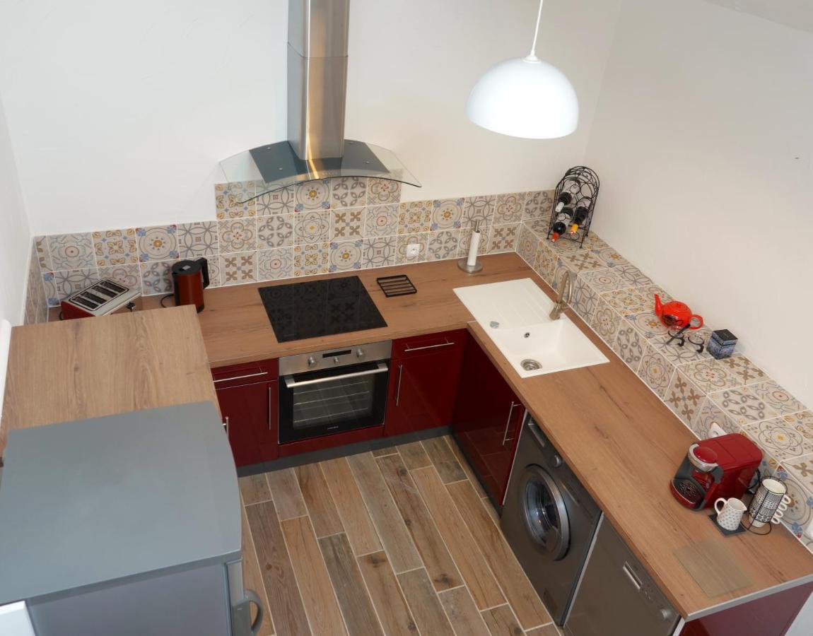 Gite Rural La Maison Mauve Ventouse Εξωτερικό φωτογραφία